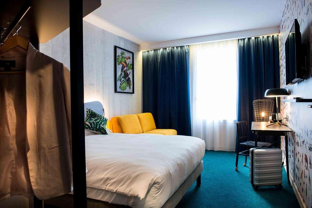 Kopster Hotel Lyon Groupama Stadium Decines-Charpieu Room photo